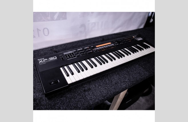 Used Roland XP-30 Synthesizer with Vintage Sound Expansion & Flight Case (SN:ZM45843) - Image 13